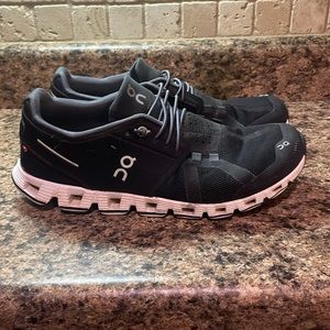 On Cloud 2 slip on shoes